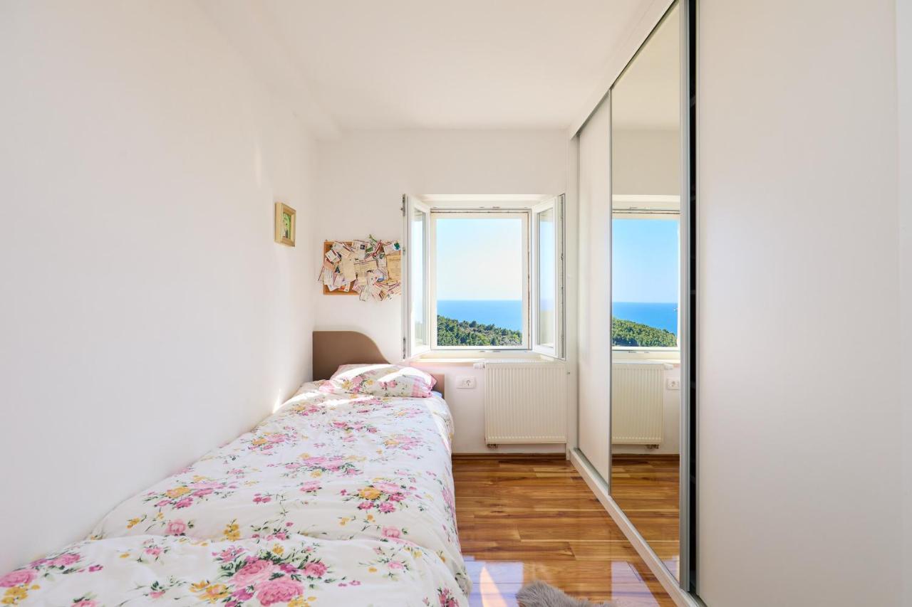 Apartment Stiga 4 - New 2 Bedroom Babino Polje